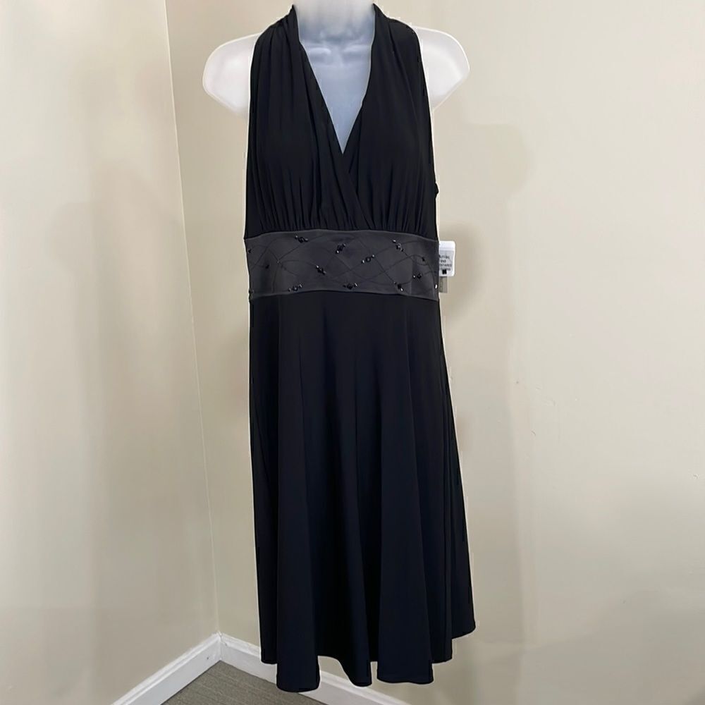 NWT Evan Picone Evening Dress.  Size 10 M medium